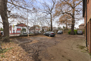 Photo 18- click for photo gallery